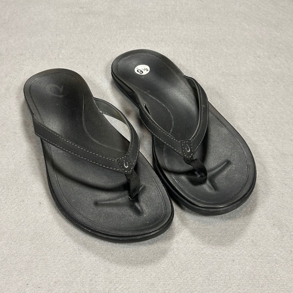 OluKai Black Flip Flop Sandals Womens 9.5 Water Resistant Comfort Thong
